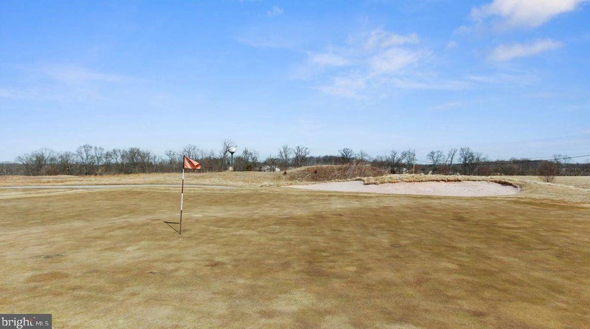 71 Garrison Falls Dr, Gettysburg PA  17325-2014 exterior