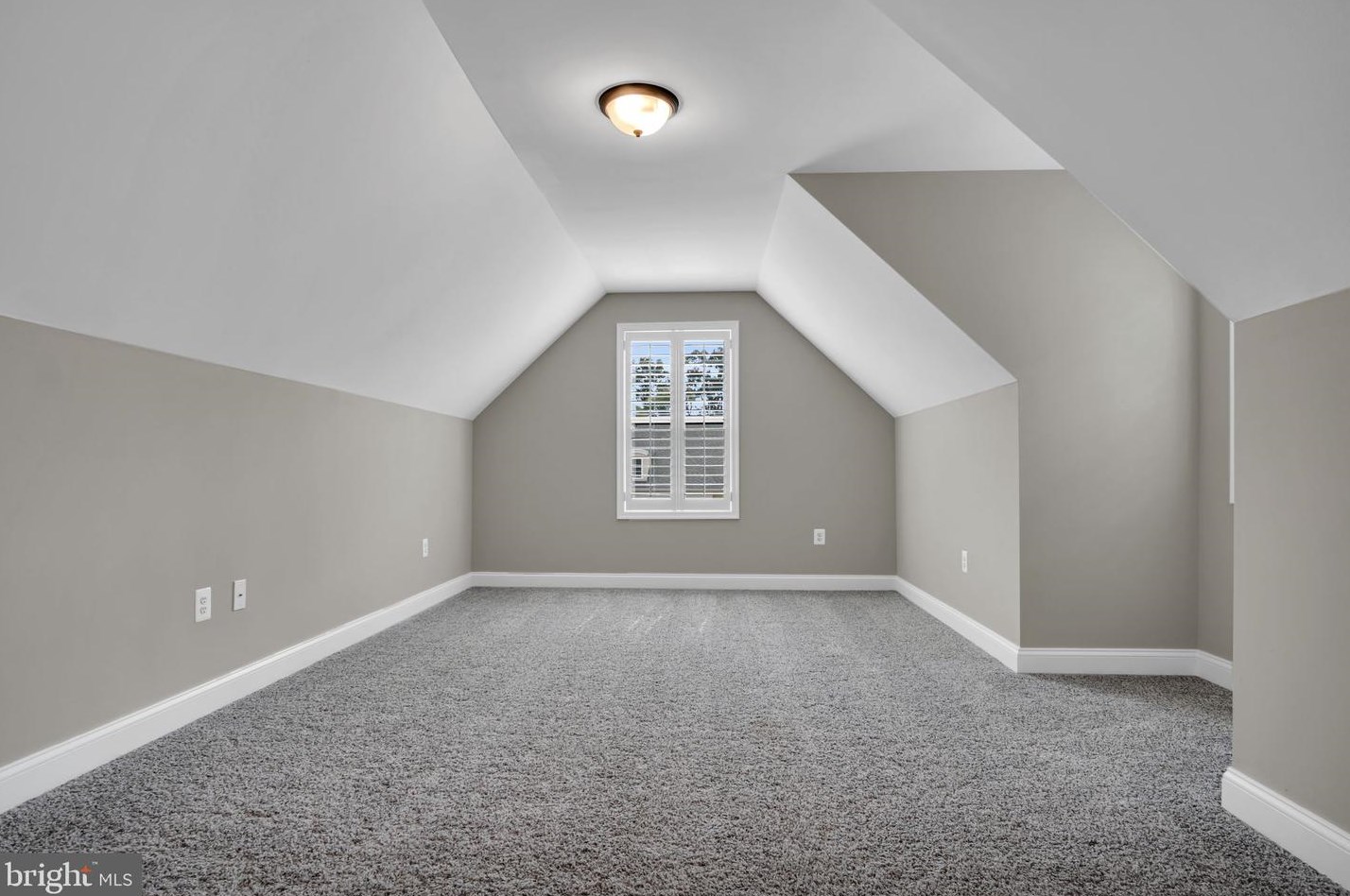 46 Bridge Valley Rd, Gettysburg PA  17325-2020 exterior