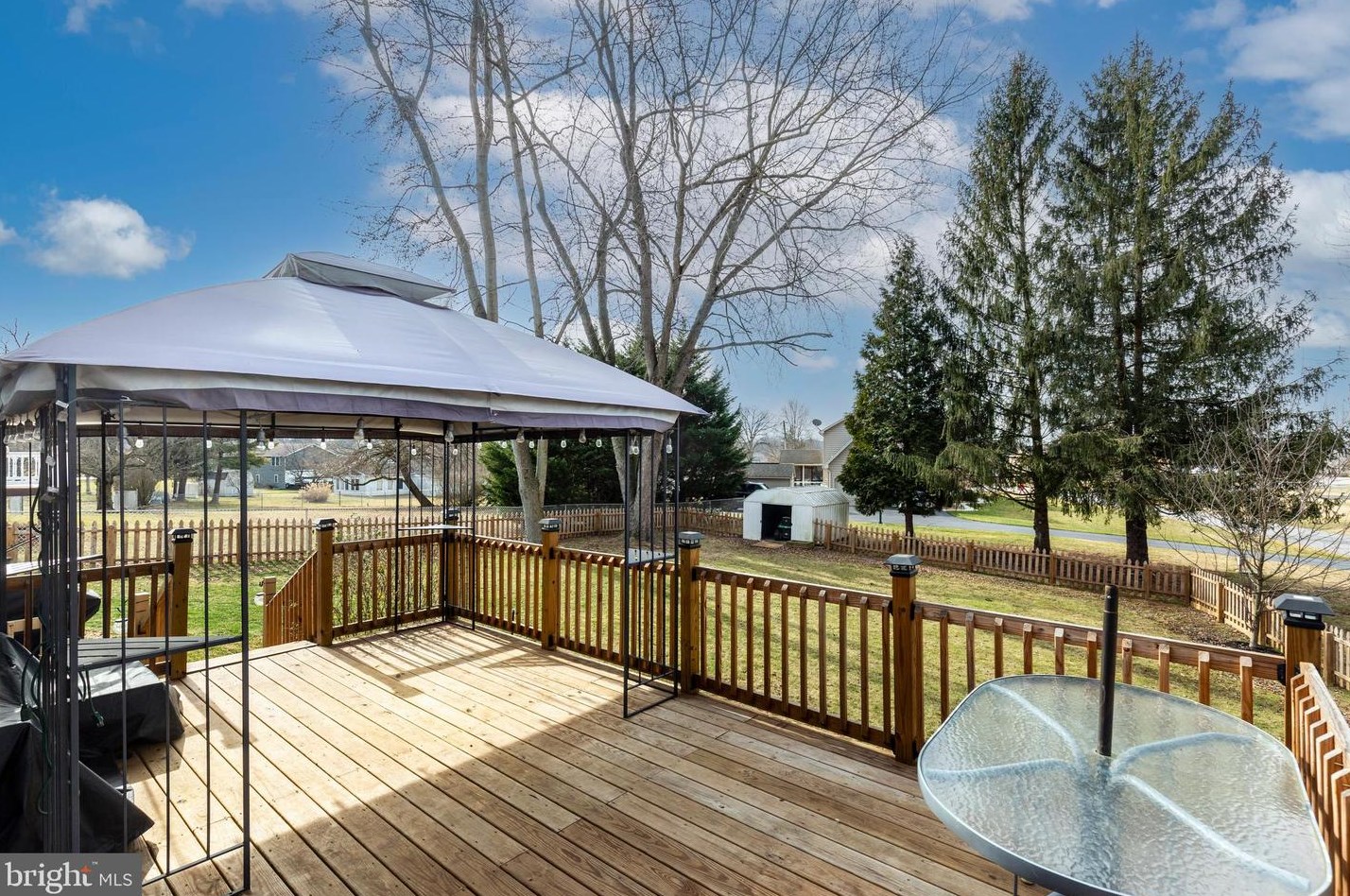 602 Lake Meade Dr, East Berlin PA  17316-9322 exterior