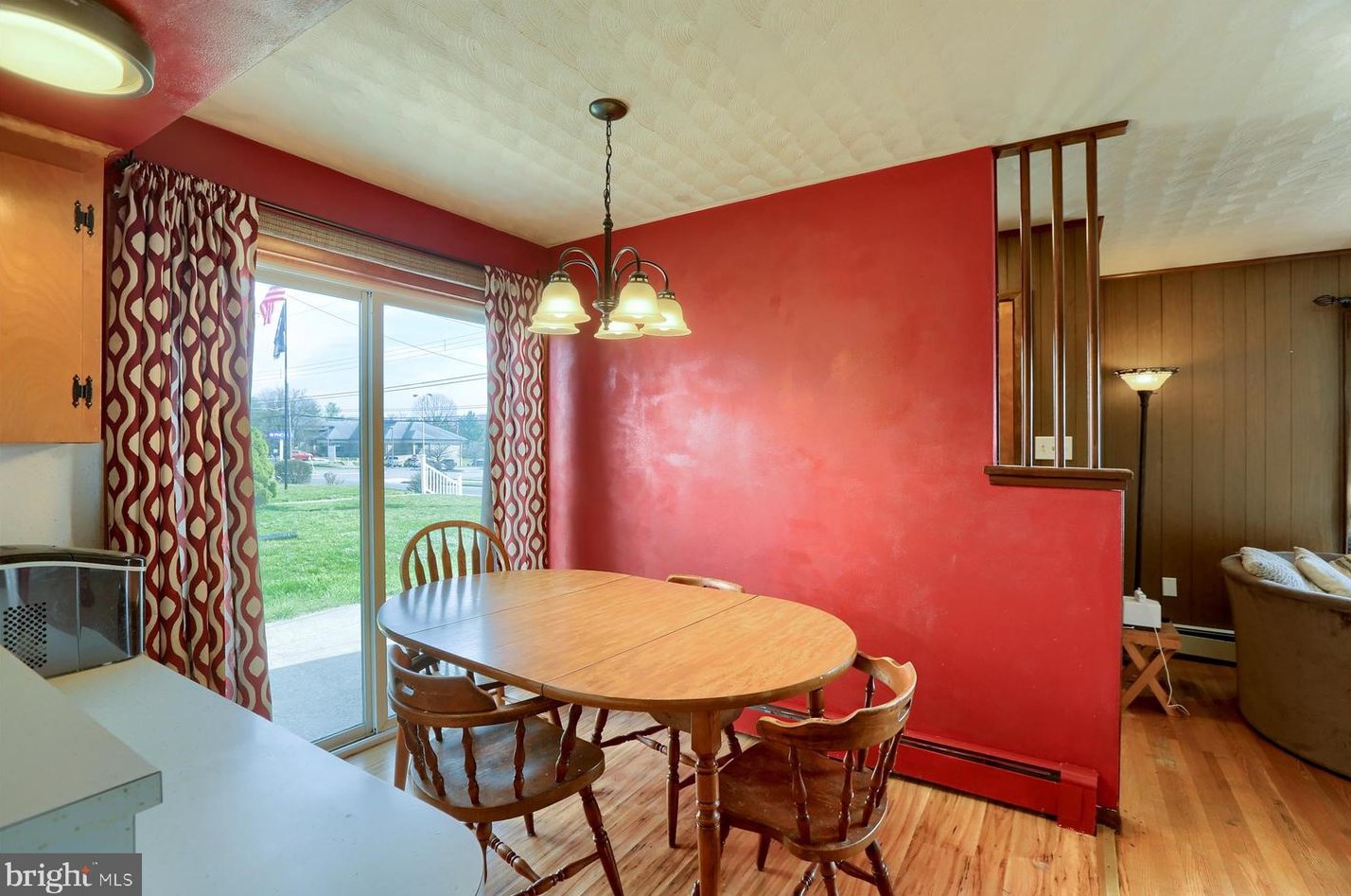 425 King St, Littlestown PA  17340-1619 exterior