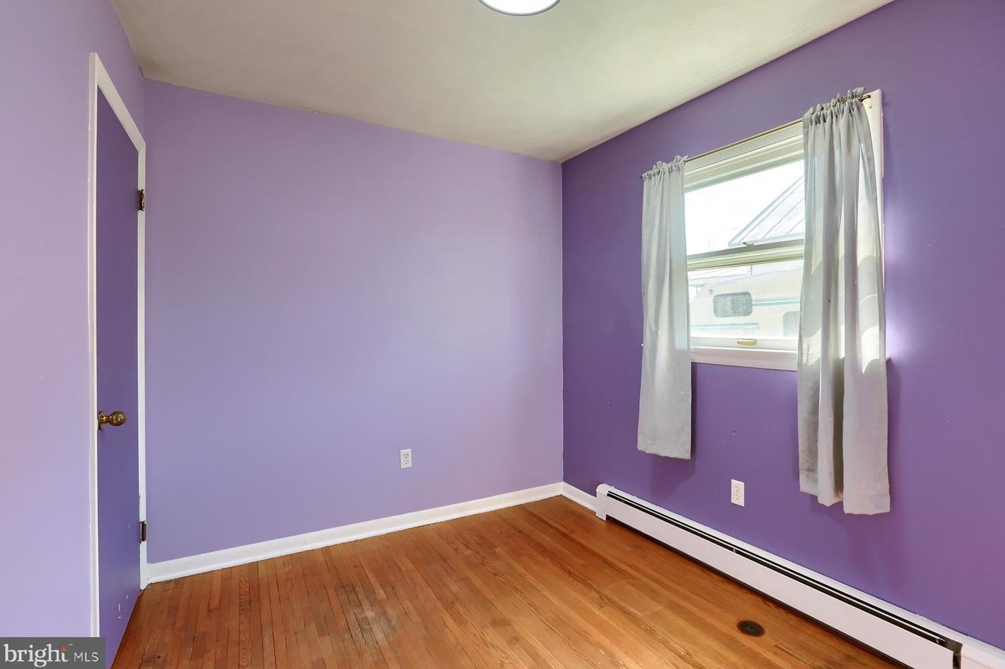 425 King St, Littlestown PA  17340-1619 exterior