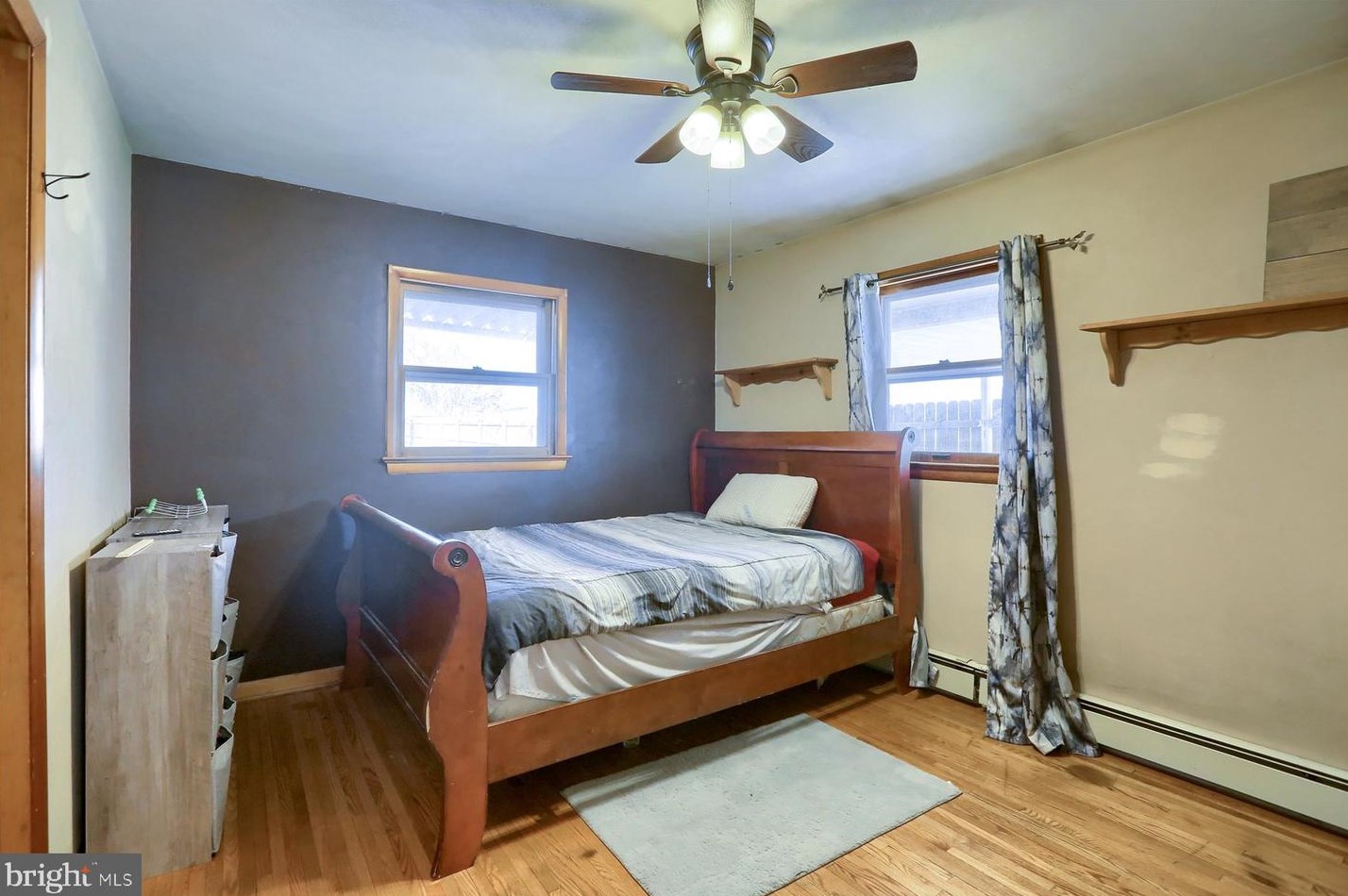 425 King St, Littlestown PA  17340-1619 exterior