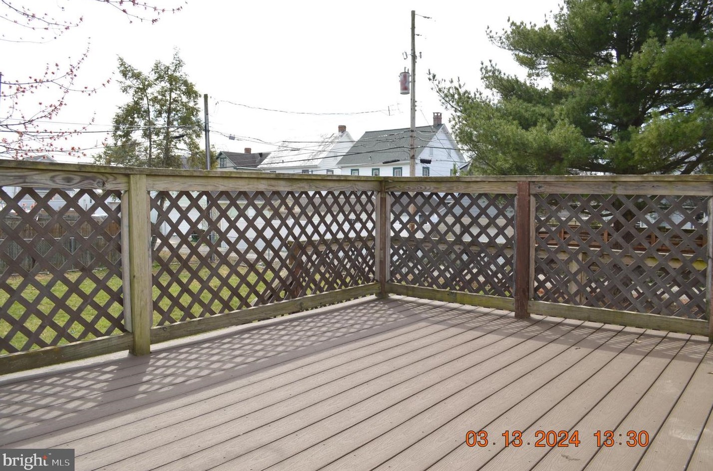 317 Parkway Dr, Littlestown PA 17340-1327 exterior