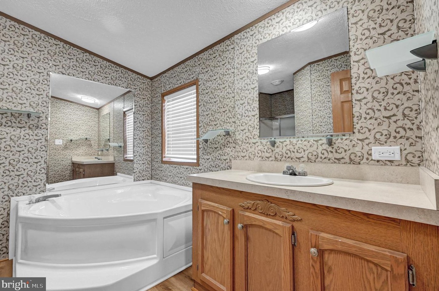 135 Raptor Dr, Hanover PA  17331-8108 exterior