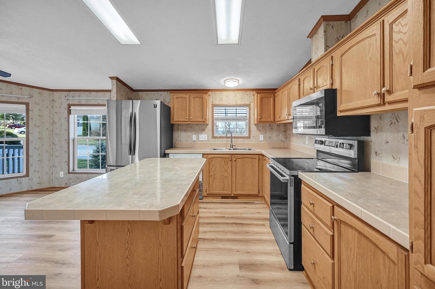 135 Raptor Dr, Hanover PA  17331-8108 exterior