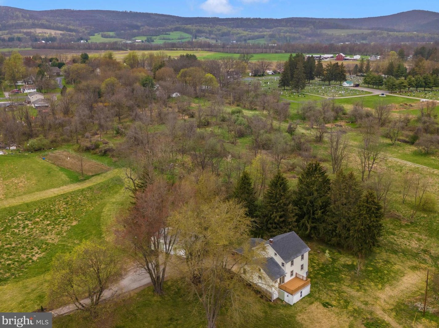 5144 Fairfield Rd, Charnita PA  17320-8567 exterior