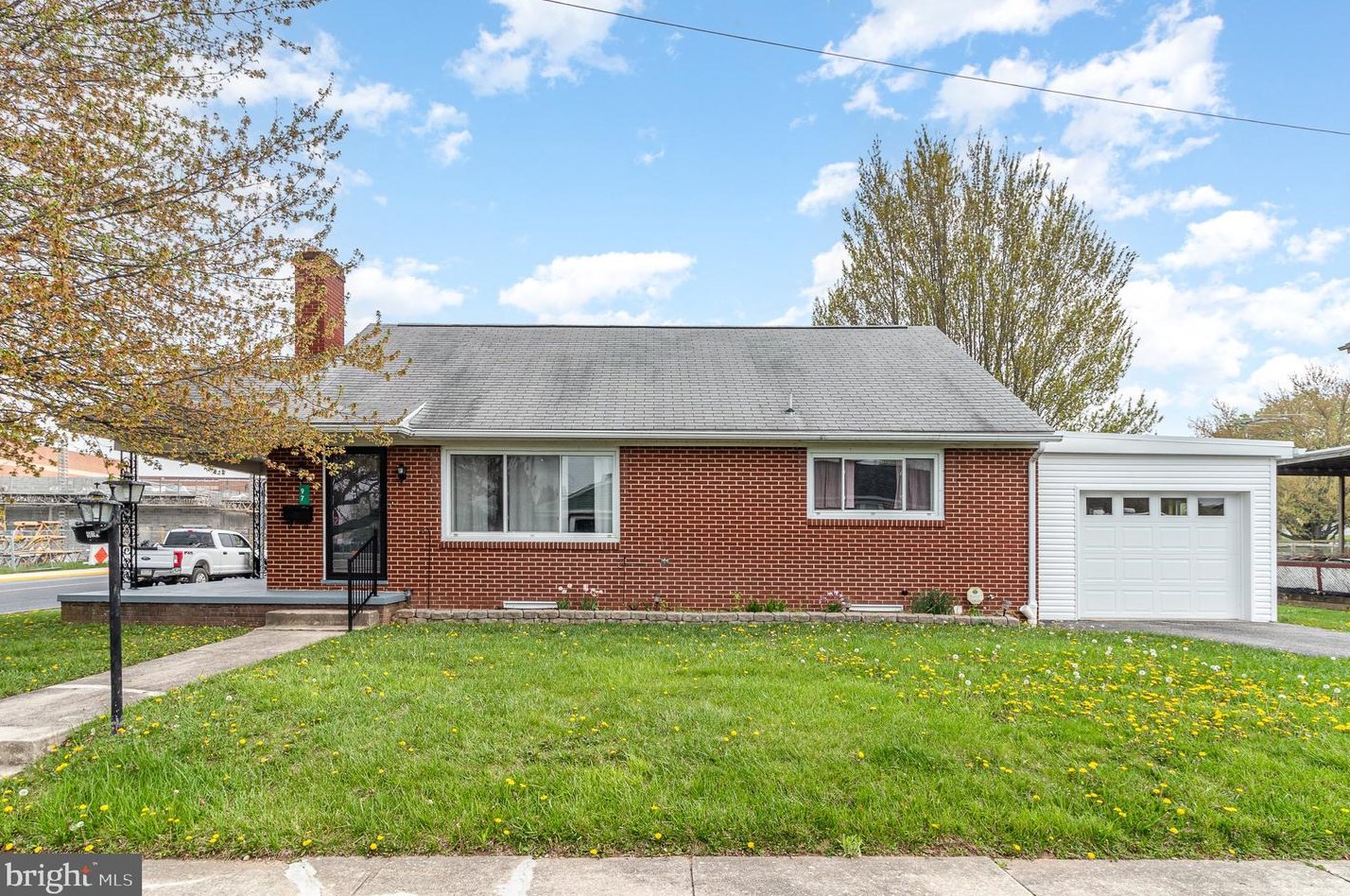 97 Park Ave, Littlestown PA 17340-1328 exterior