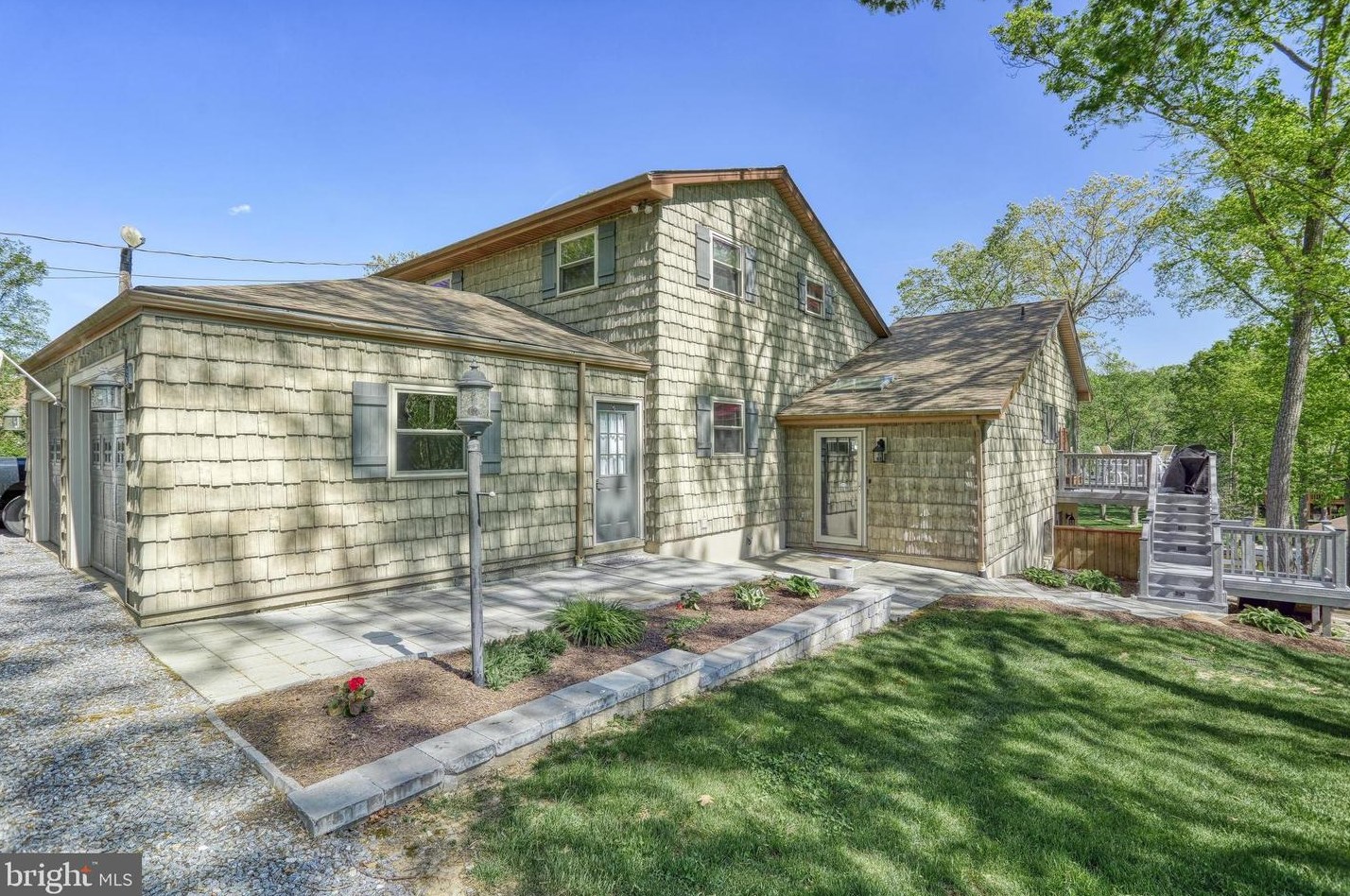 278 Lake Meade Dr, East Berlin PA  17316-9372 exterior