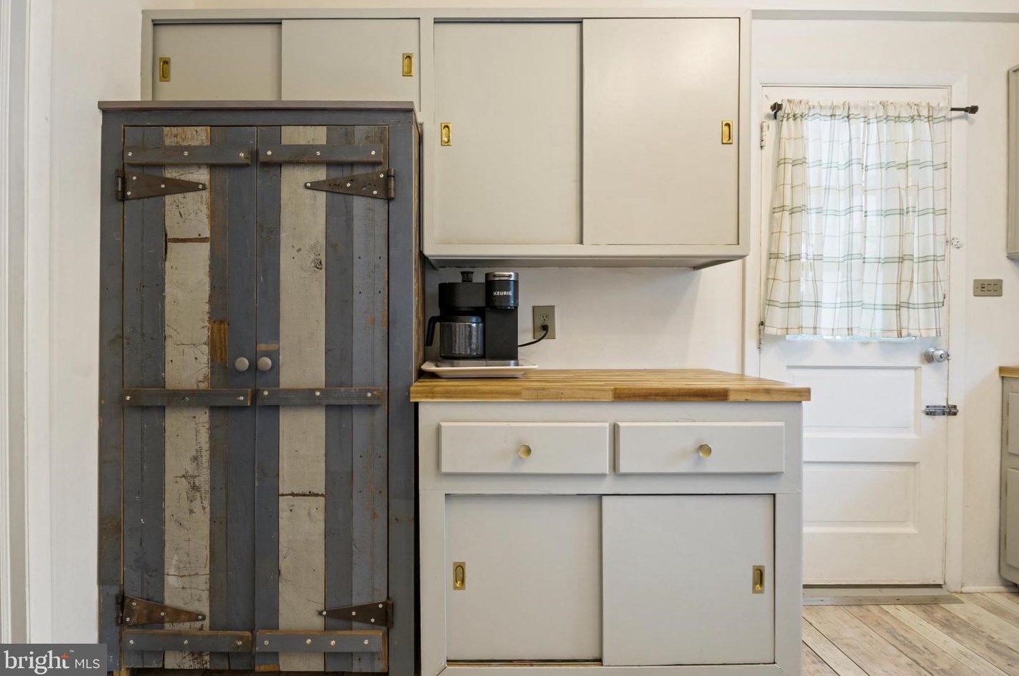 135 Windbriar Ln, Gettysburg PA  17325-7269 exterior