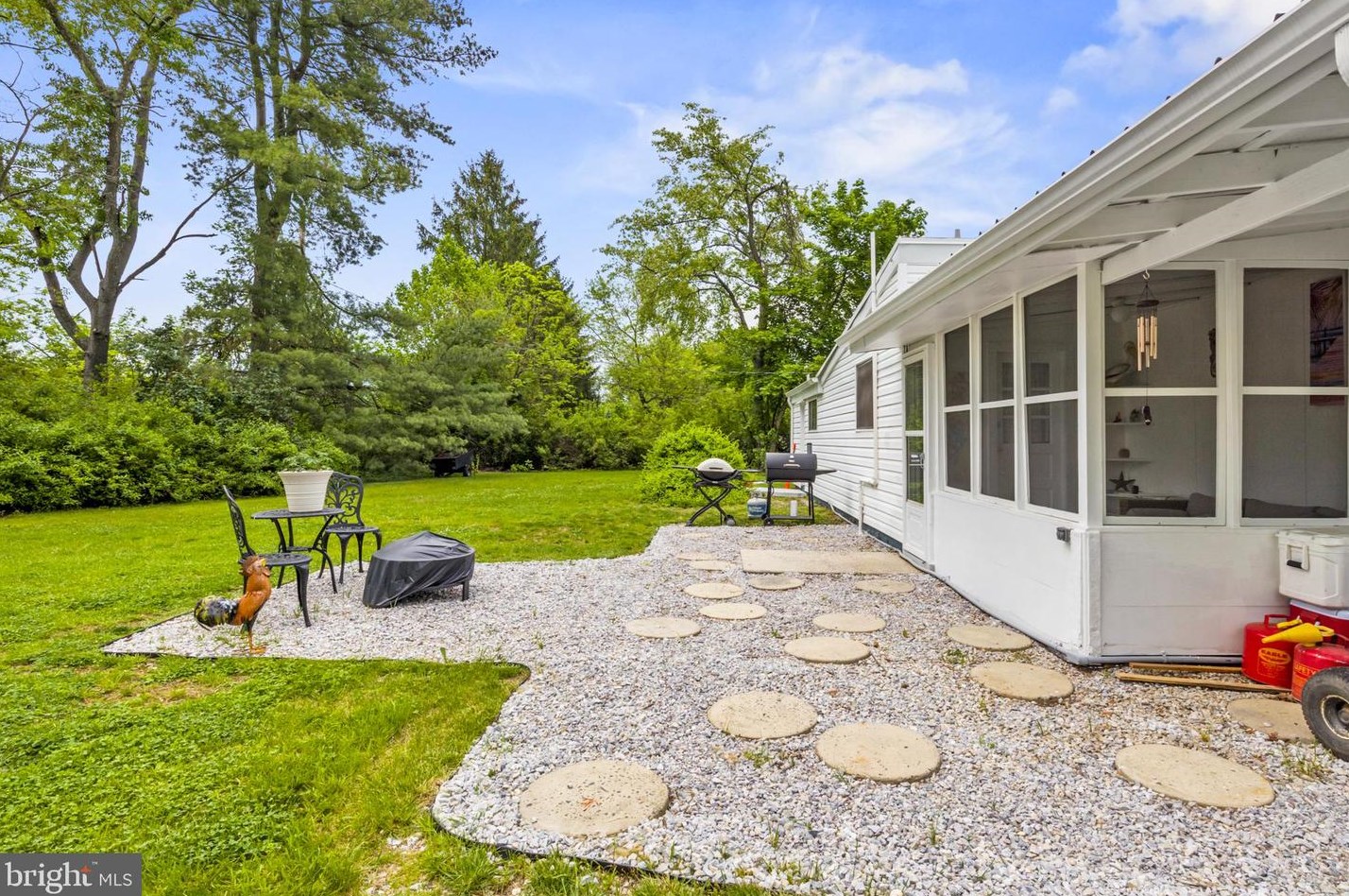 135 Windbriar Ln, Gettysburg PA  17325-7269 exterior