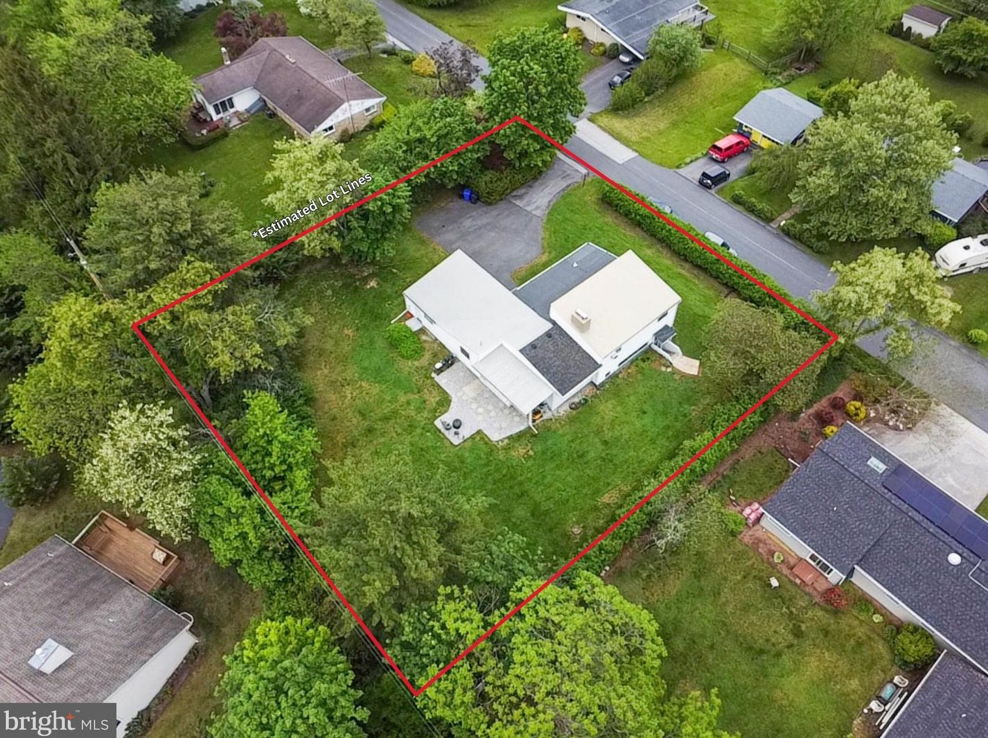 135 Windbriar Ln, Gettysburg PA  17325-7269 exterior