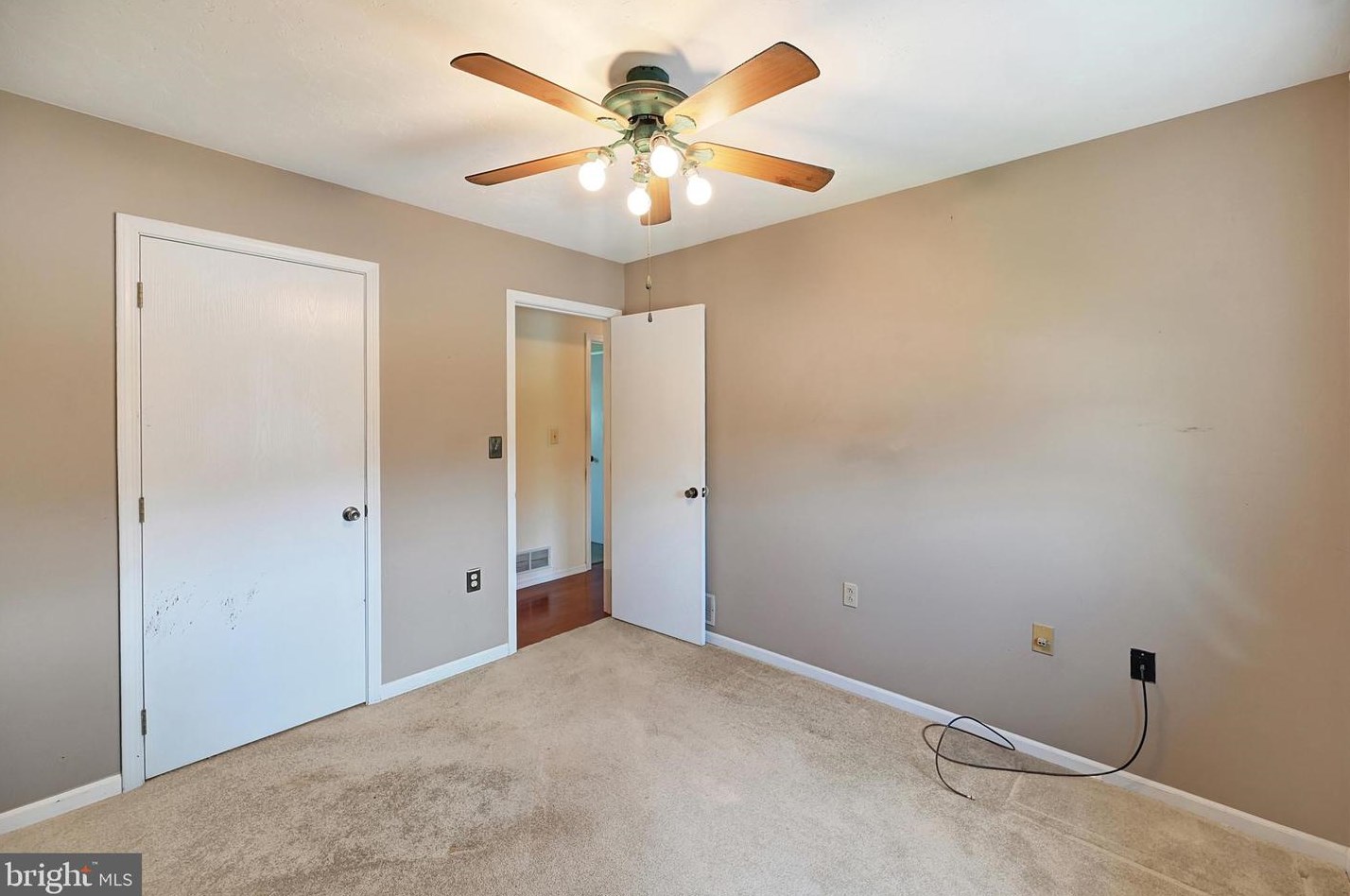 133 Conewago Dr, Hanover PA 17331-8961 exterior