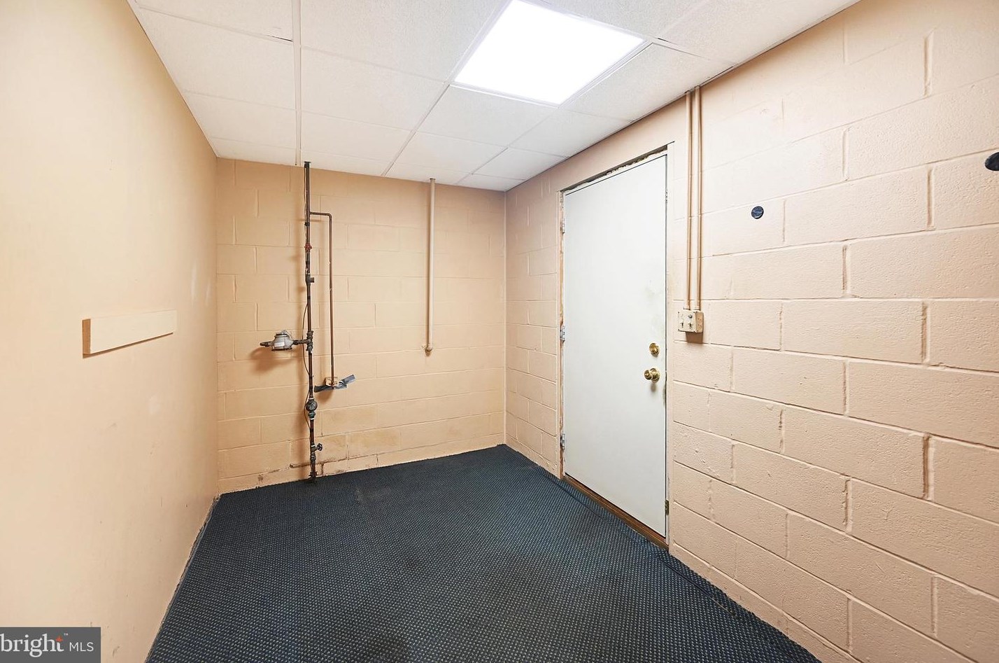 133 Conewago Dr, Hanover PA 17331-8961 exterior