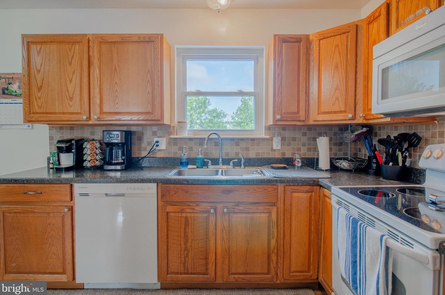 23 Conewago Dr, Hanover PA 17331-8961 exterior