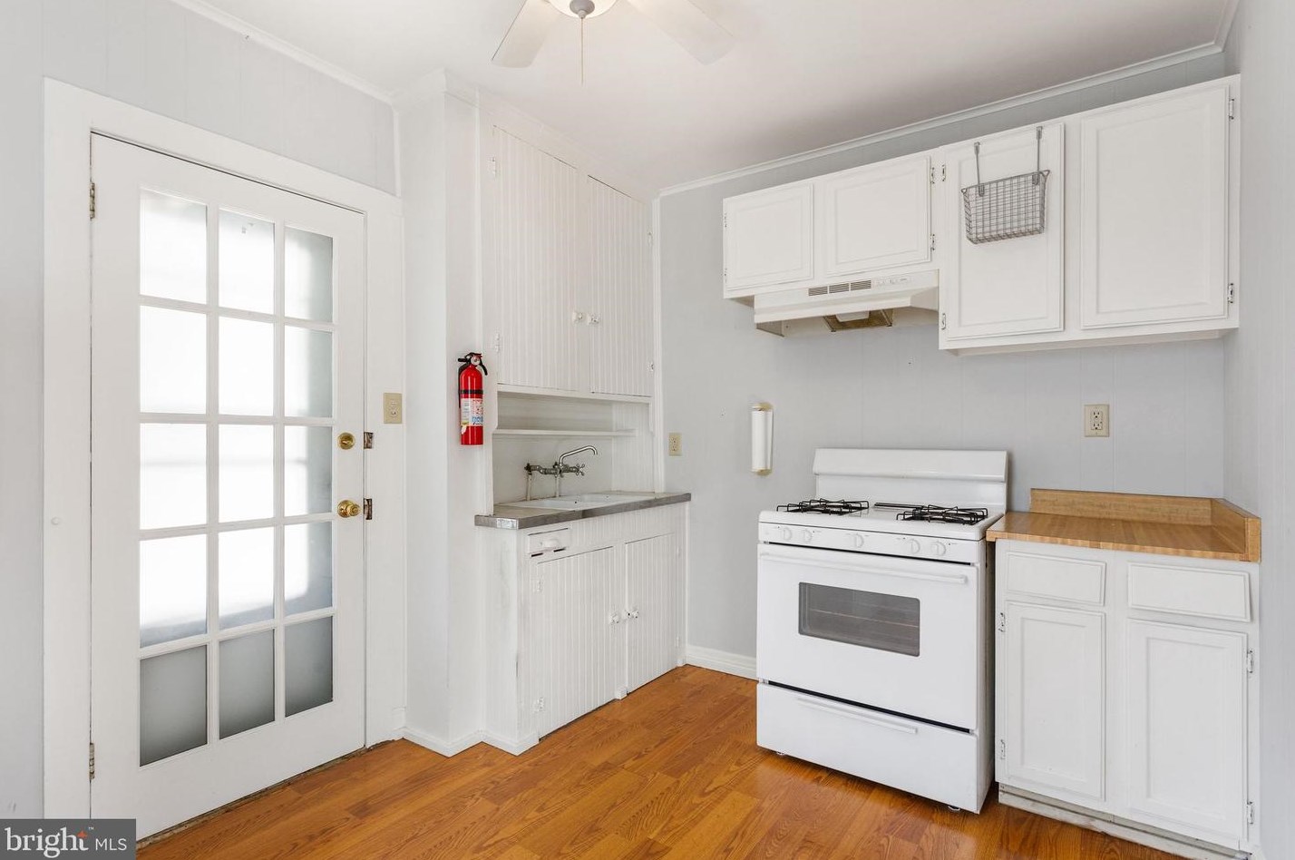 109 Lumber St, Littlestown PA 17340-1624 exterior