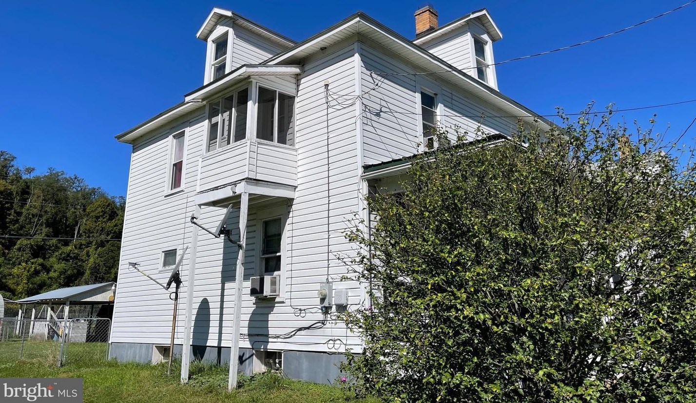 2921 2 Ave, Hyndman PA  15545-7307 exterior