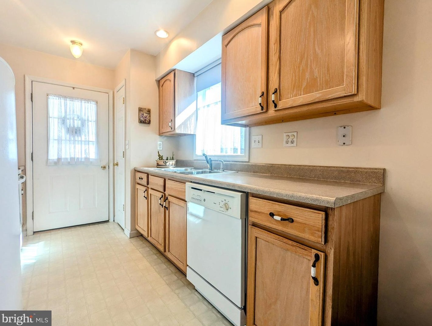 741 Juliana St, Bedford PA  15522-1929 exterior