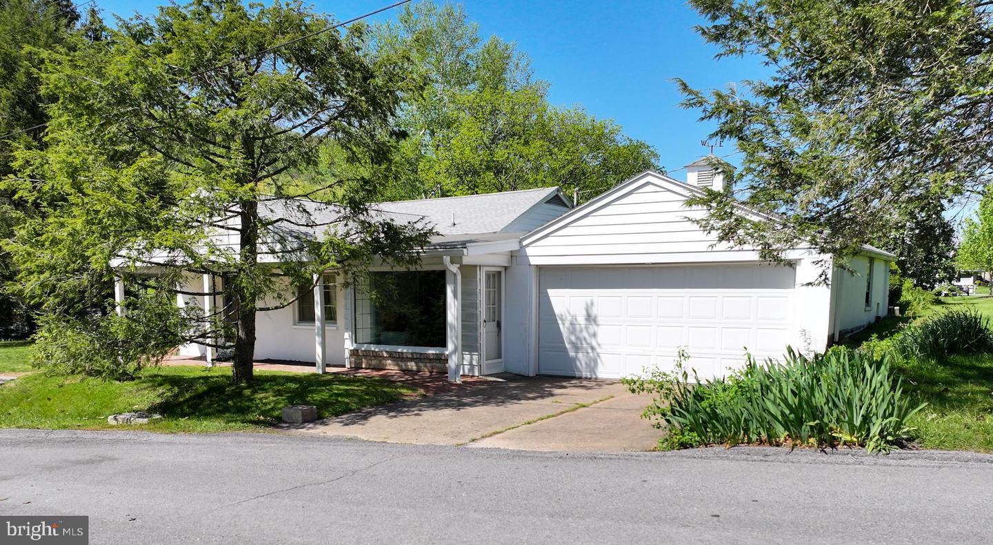 115 Levan St, Everett, PA 15537 MLS PABD2001914 Coldwell Banker