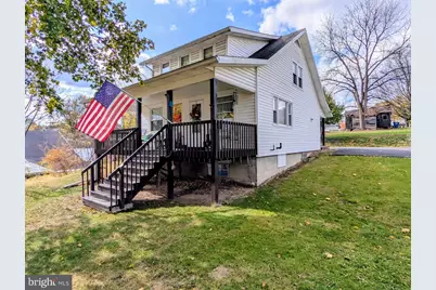 83 State St, Everett, PA 15537 - Photo 1