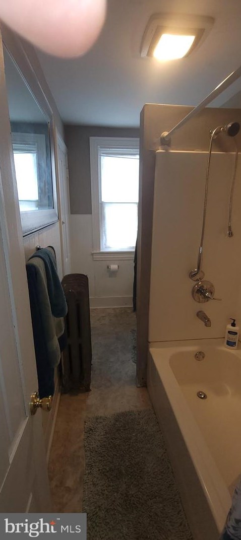 2811 Kutztown Rd, Reading PA 19605-2660 exterior