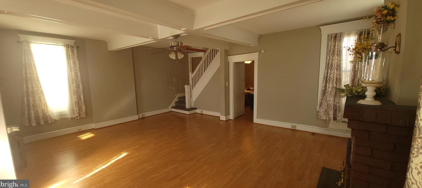 2811 Kutztown Rd, Reading PA 19605-2660 exterior