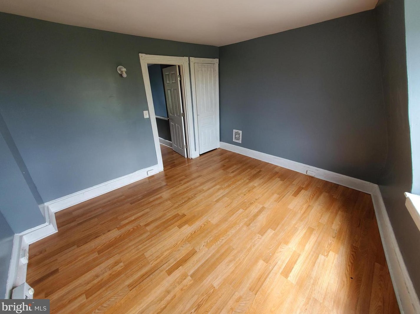 123 Grn St, Reading PA  19604-2725 exterior