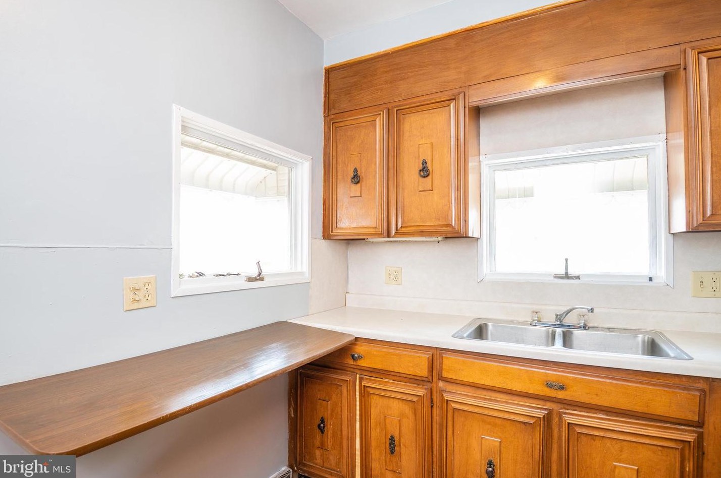 1164 Church St, Reading PA  19601-1818 exterior