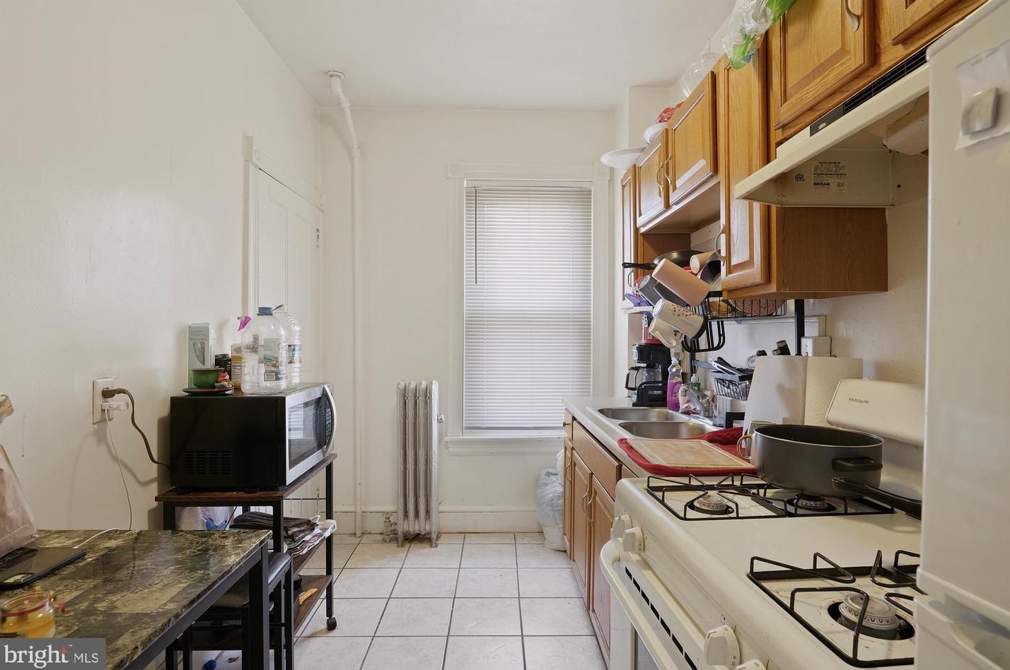 9 Church St, Hummels Store PA 19540-1733 exterior