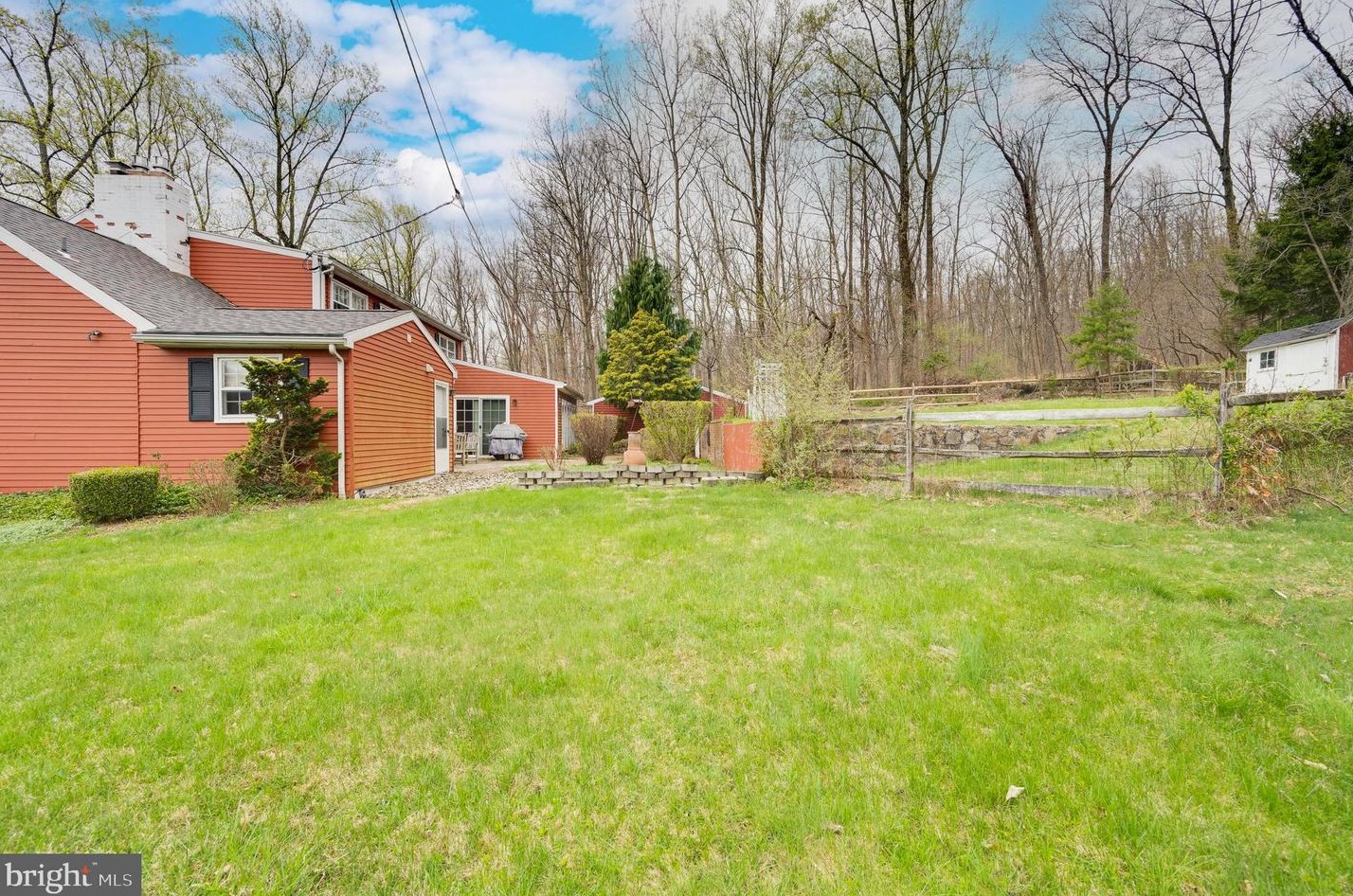 1110 Ritters Rd, Reading PA  19606-9652 exterior