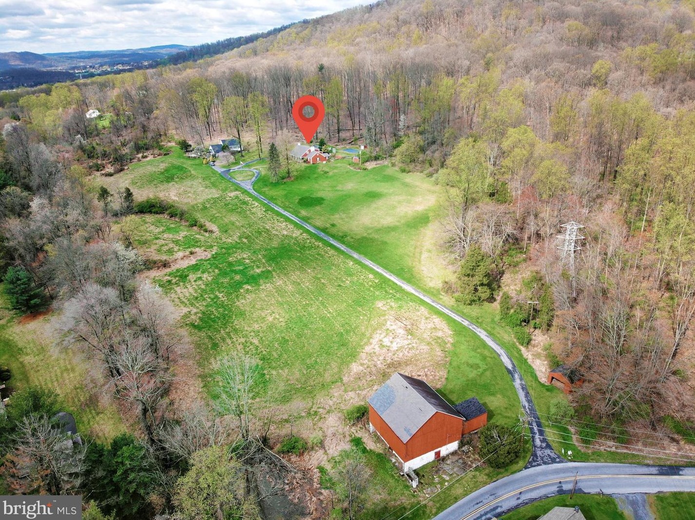 1110 Ritters Rd, Reading PA  19606-9652 exterior