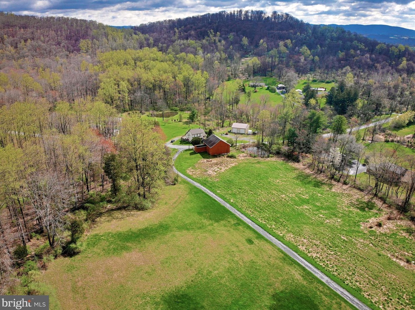 1110 Ritters Rd, Reading PA  19606-9652 exterior