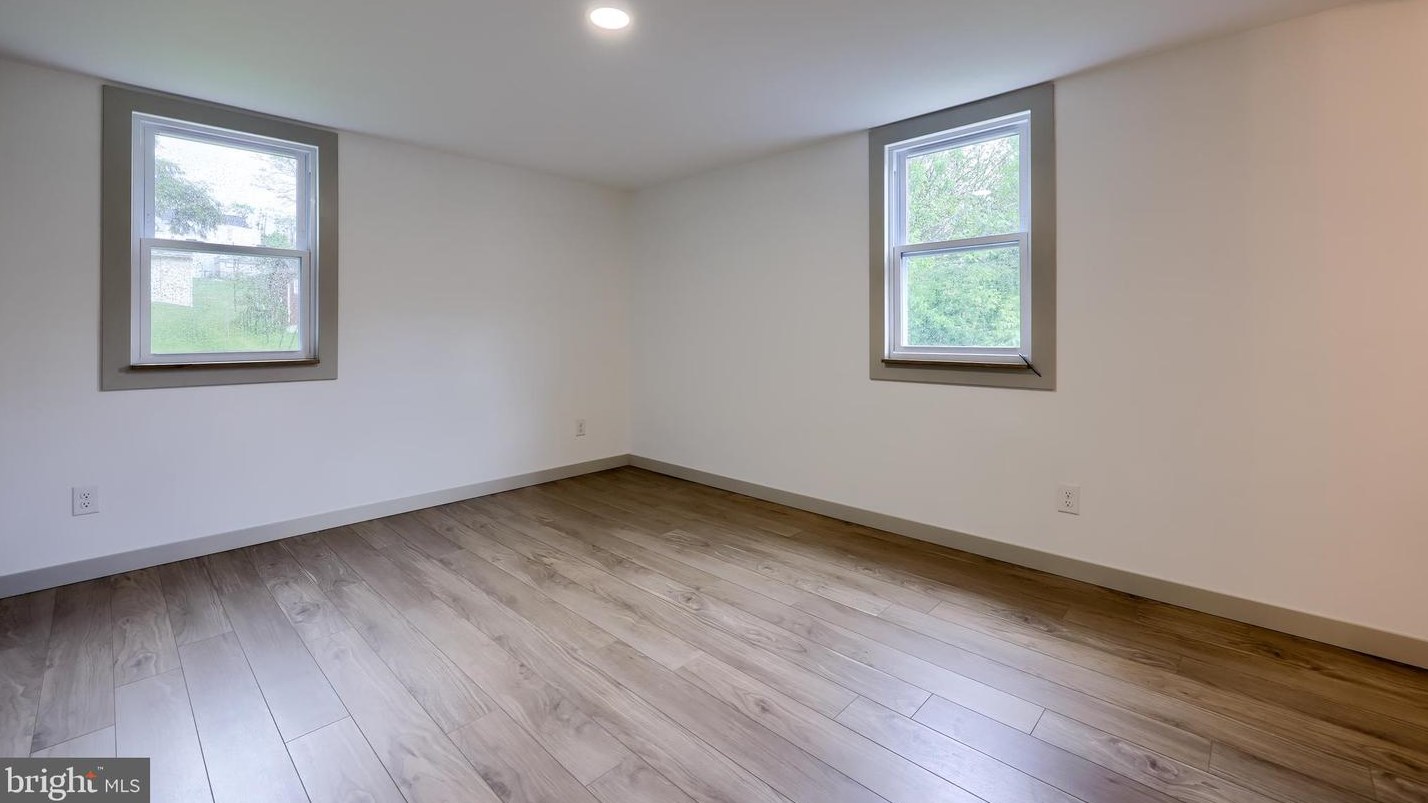 2817 Kutztown Rd, Reading PA  19605-2654 exterior