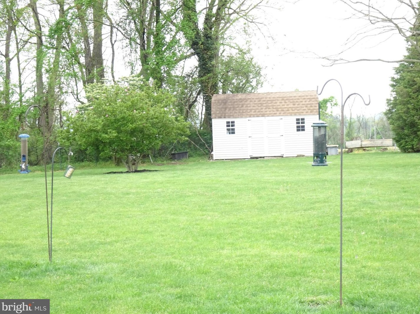 20 Raker Dr, Douglassville PA  19518-8849 exterior