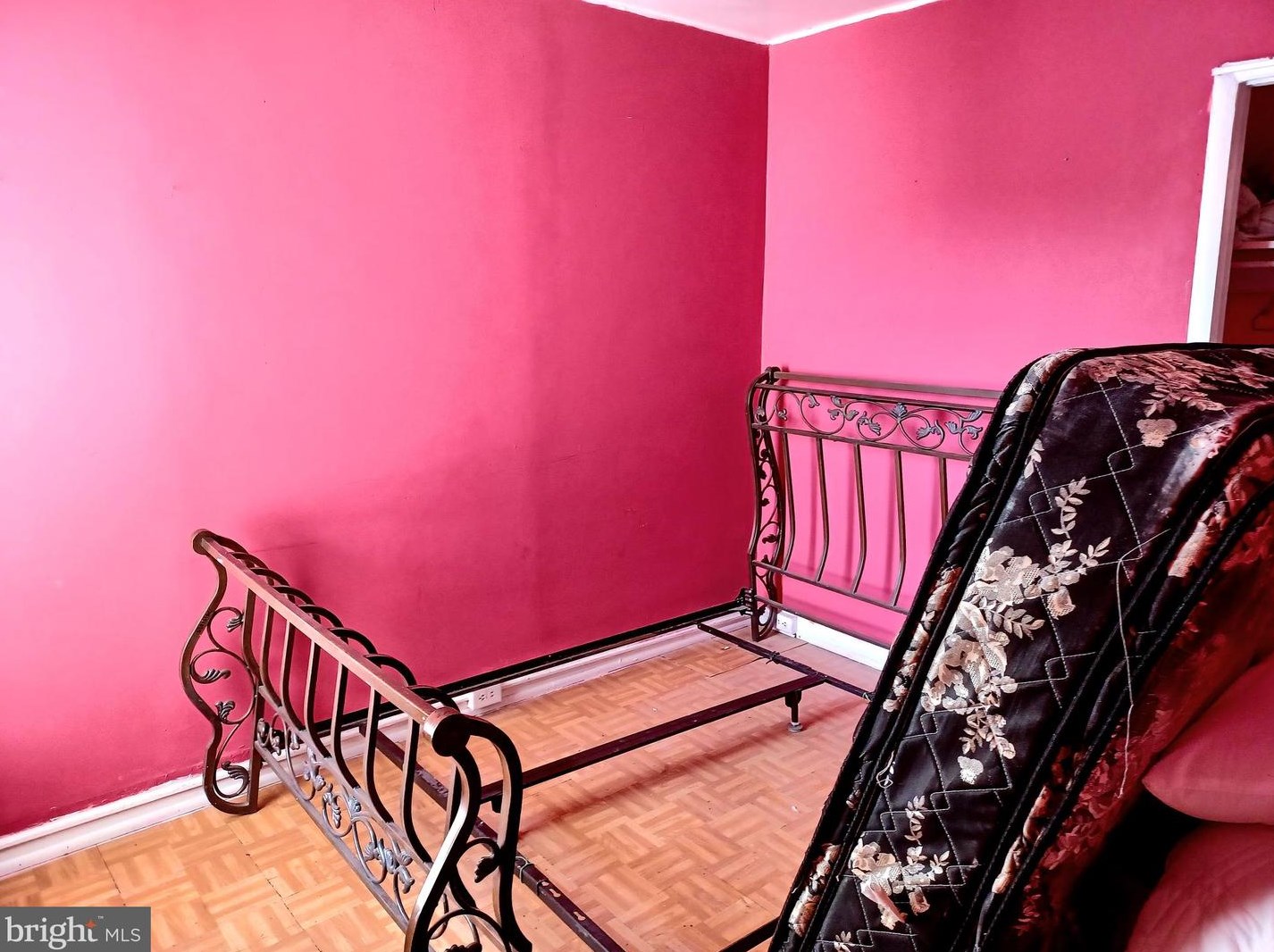 148 Walnut St, Reading PA  19601-4057 exterior