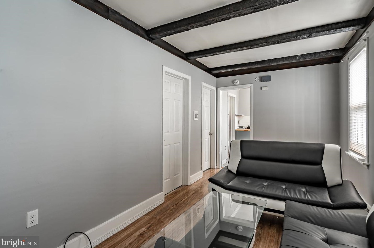 210 Upland Ave, Reading PA  19611-2081 exterior