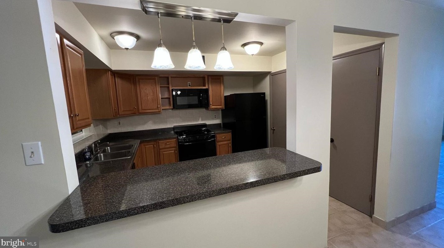 744 Summit Chase Dr, Reading PA  19611-1530 exterior