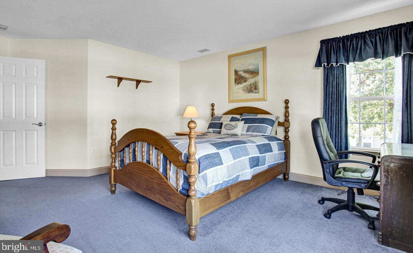 225 Oak Hl Ln, Reading PA 19610-3219 exterior