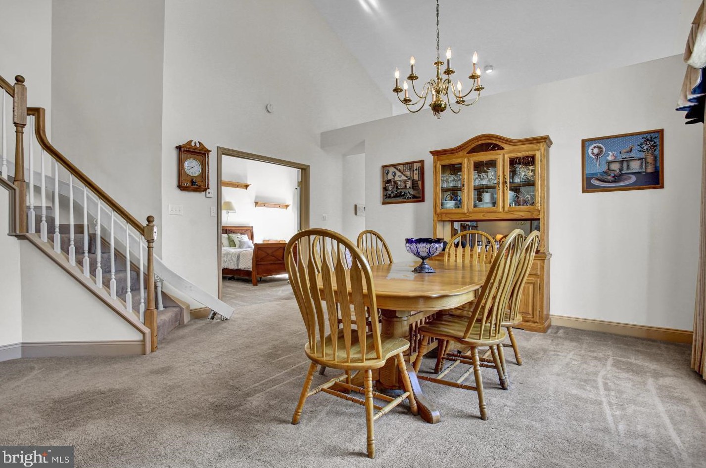 225 Oak Hl Ln, Reading PA 19610-3219 exterior