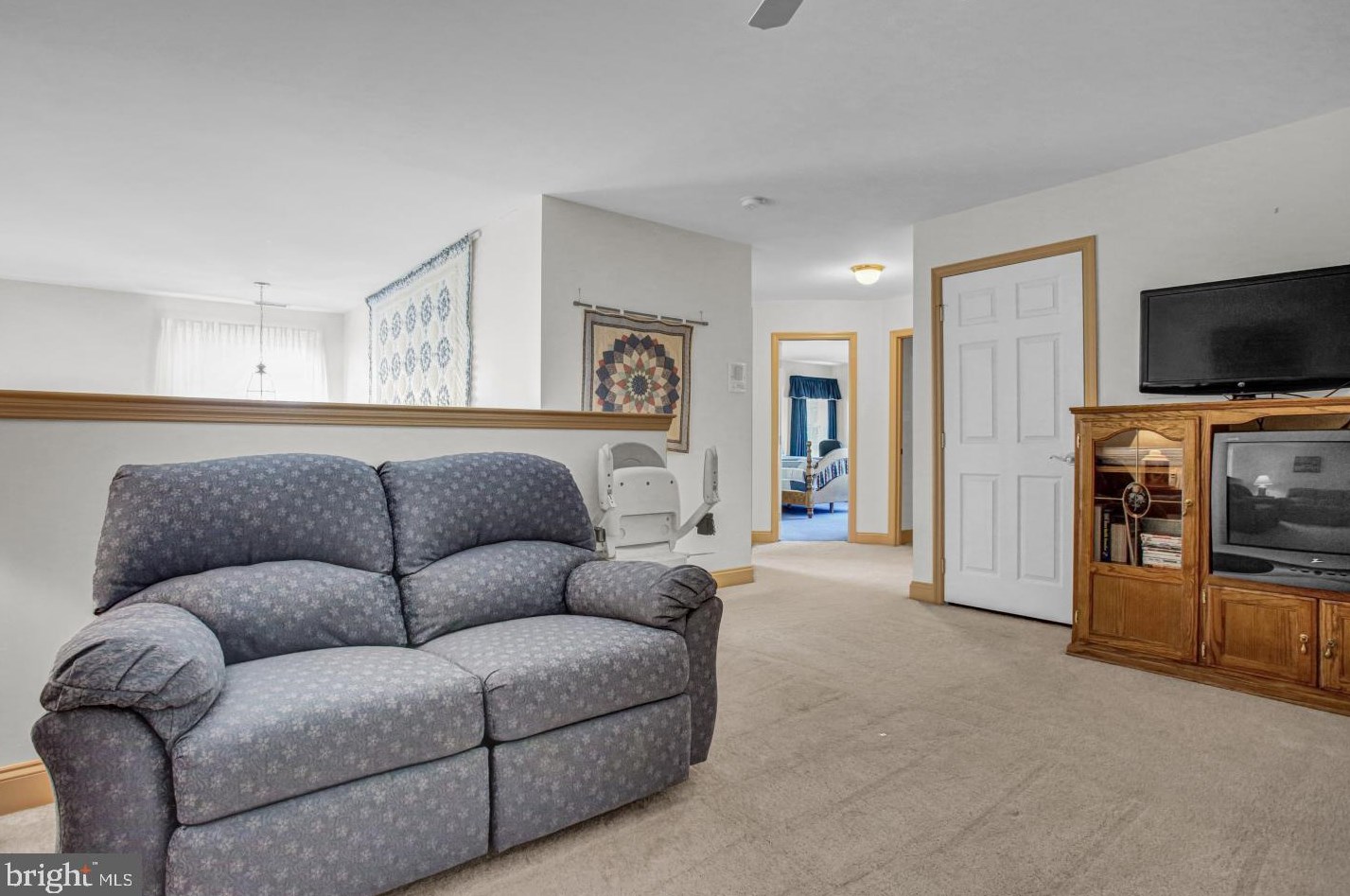 225 Oak Hl Ln, Reading PA 19610-3219 exterior