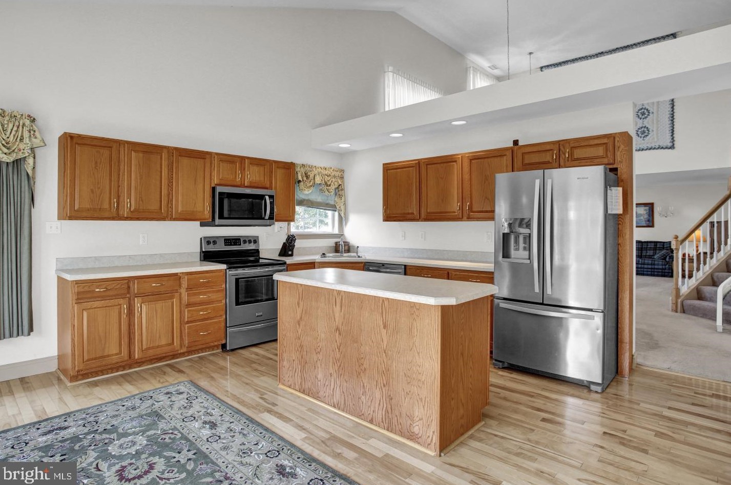 225 Oak Hl Ln, Reading PA 19610-3219 exterior