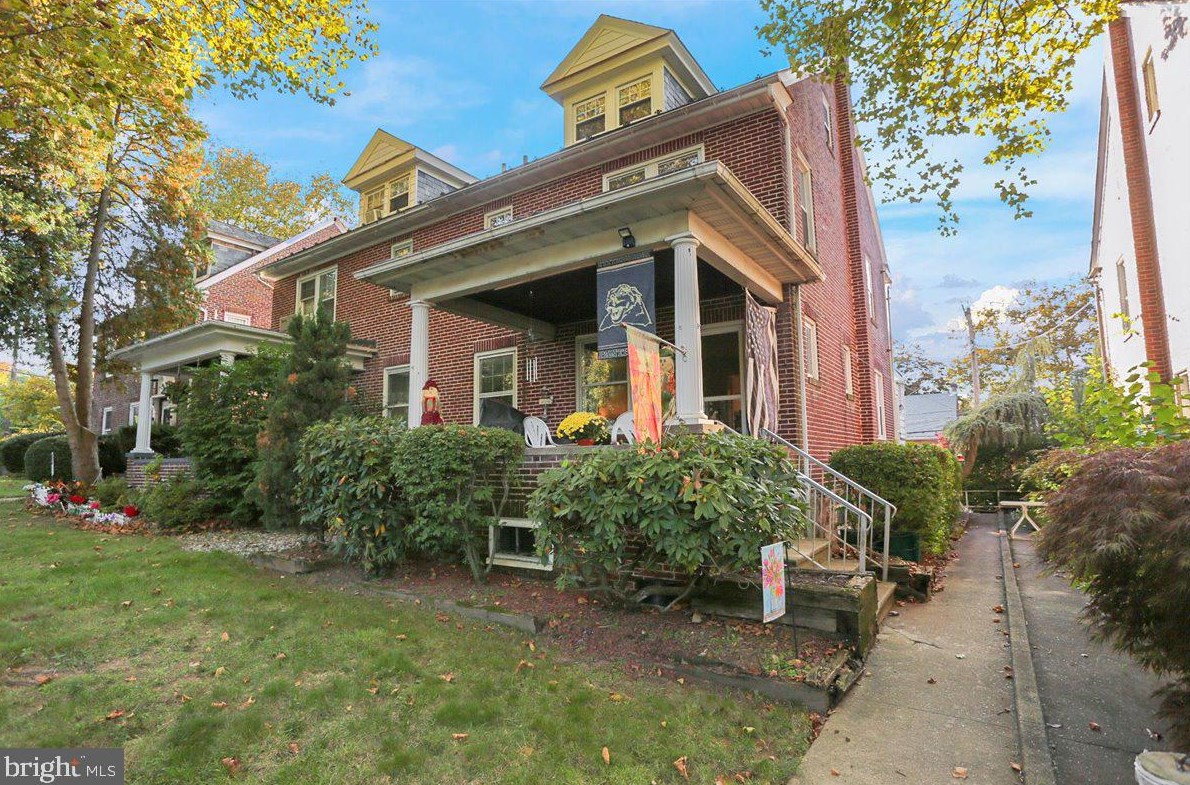 1704 16 St, Reading PA  19604-1620 exterior