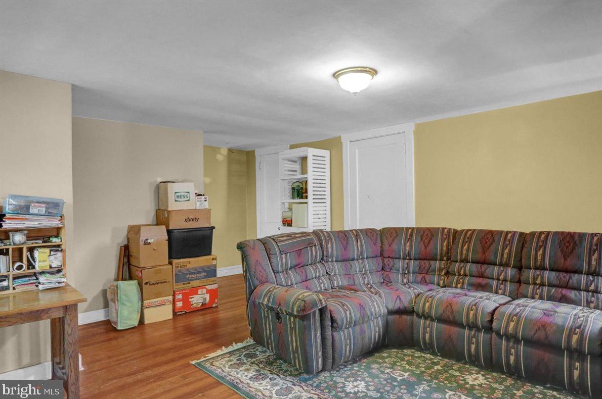 1704 16 St, Reading PA  19604-1620 exterior