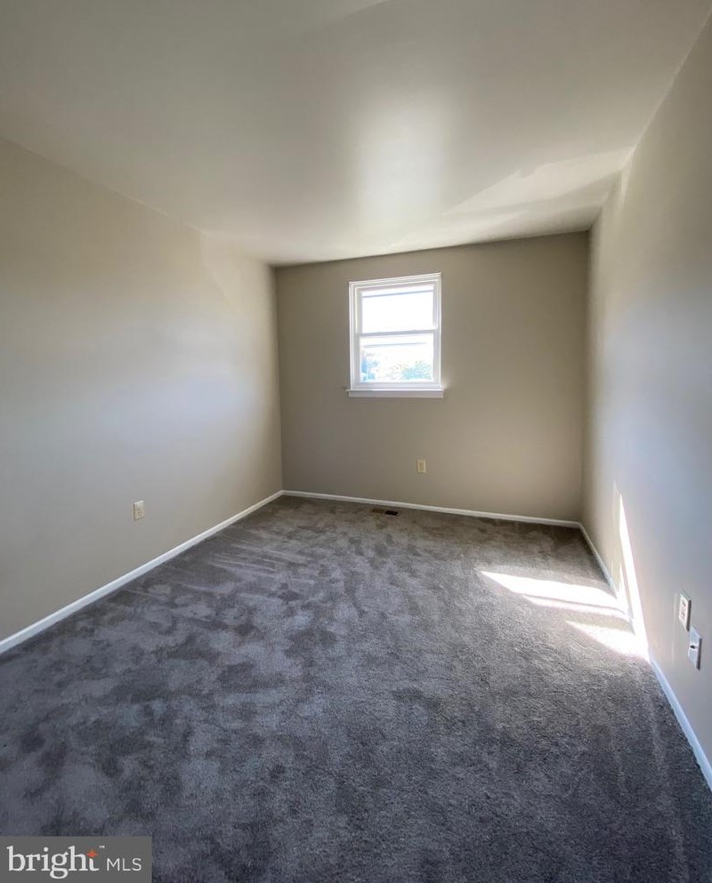 1318 Fox Run, Reading PA  19606-1142 exterior