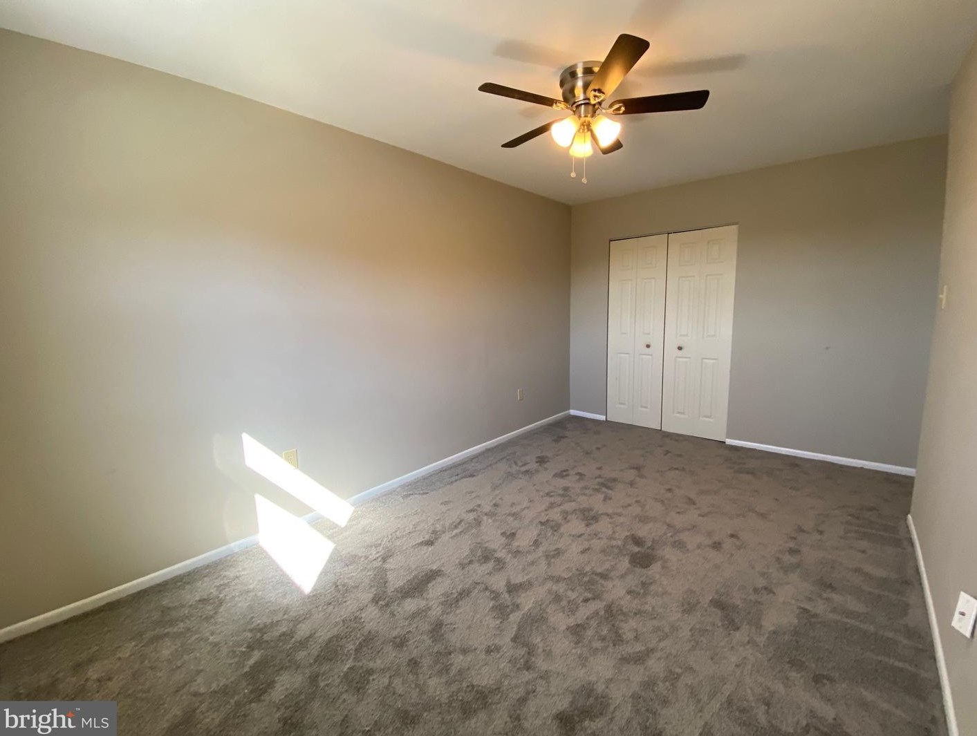 1318 Fox Run, Reading PA  19606-1142 exterior