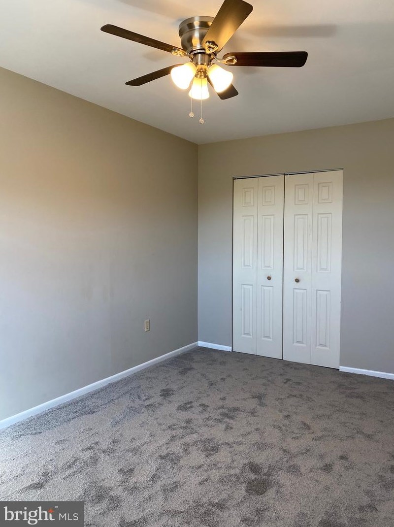 1318 Fox Run, Reading PA  19606-1142 exterior