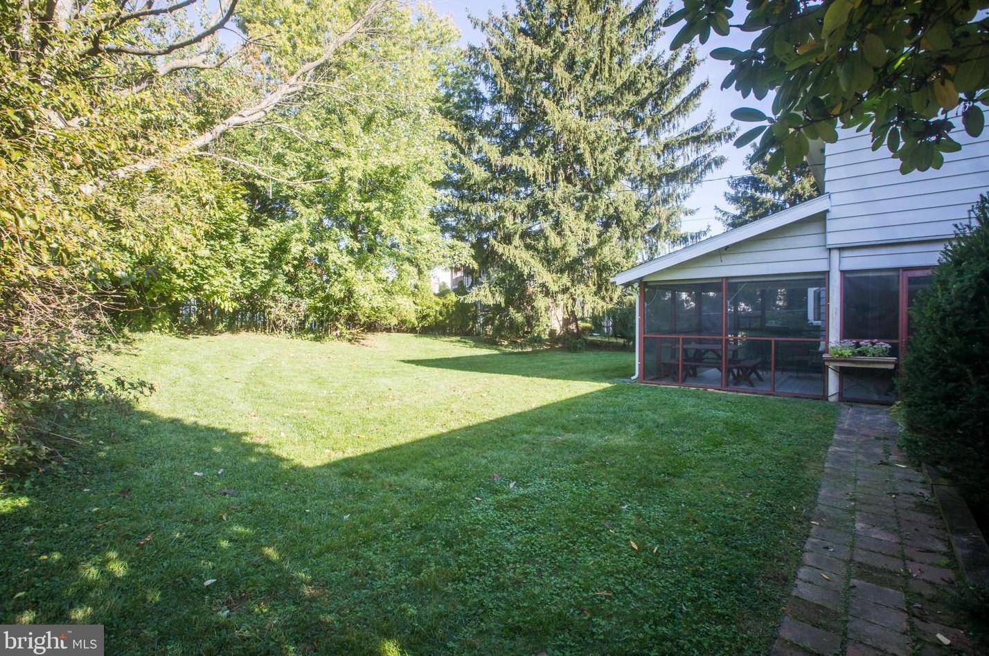 705 Hain Ave, Reading PA 19605-2157 exterior