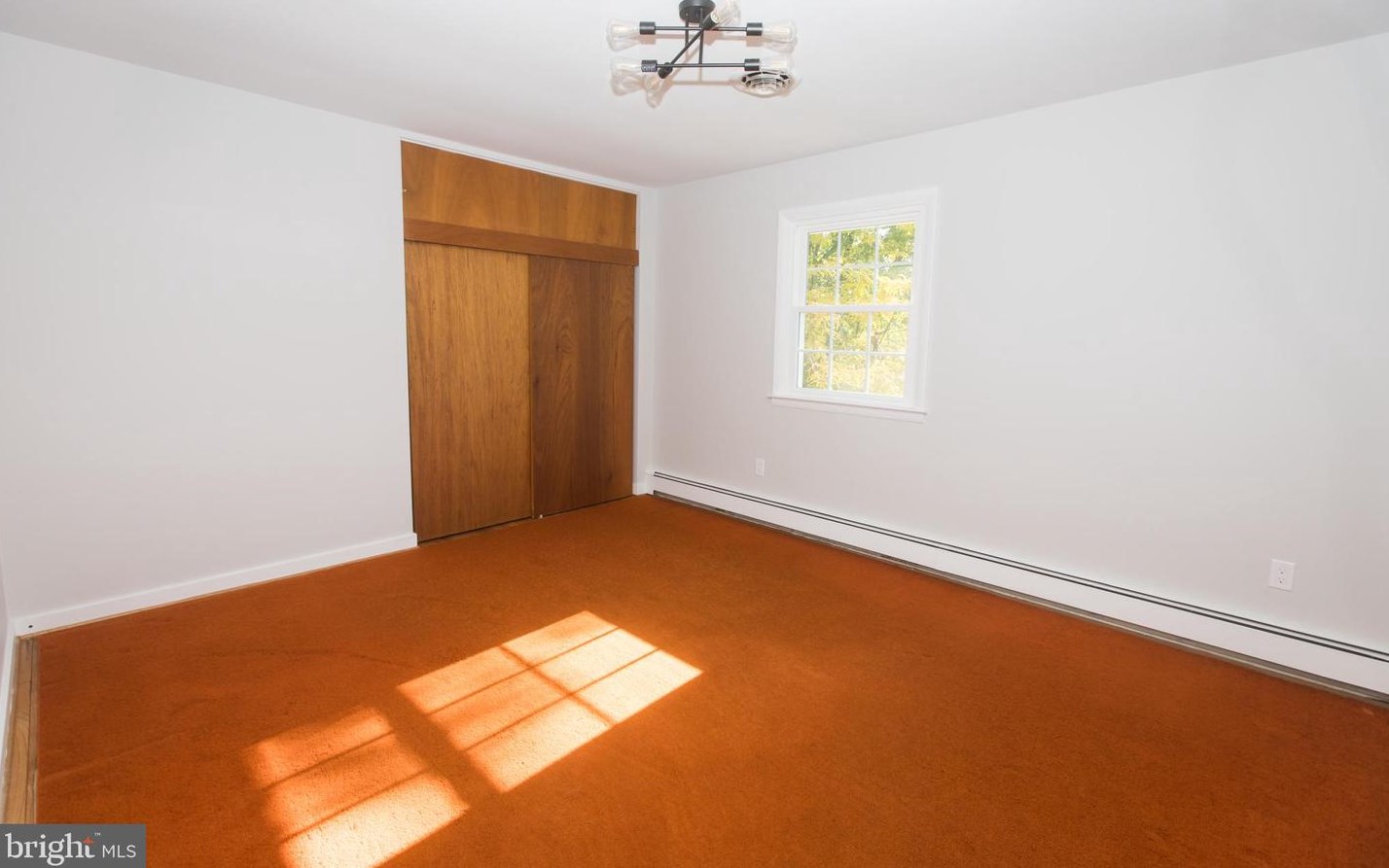 705 Hain Ave, Reading PA 19605-2157 exterior