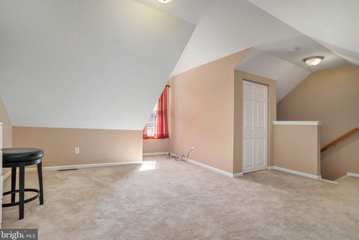 8 Weiser Ct, Womelsdorf PA  19567-1437 exterior