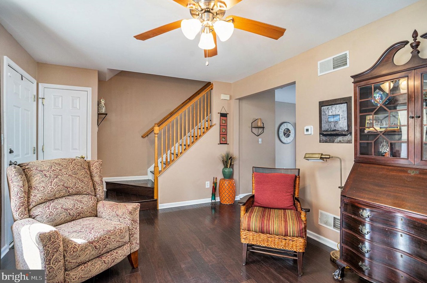 8 Weiser Ct, Womelsdorf PA  19567-1437 exterior