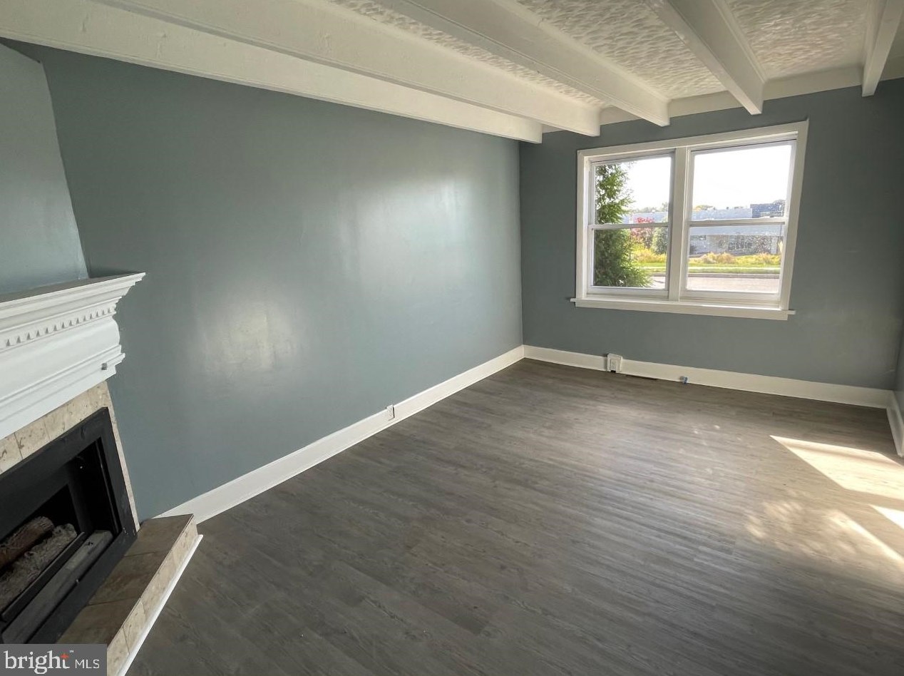 3015 Kutztown Rd, Reading PA  19605-2658 exterior